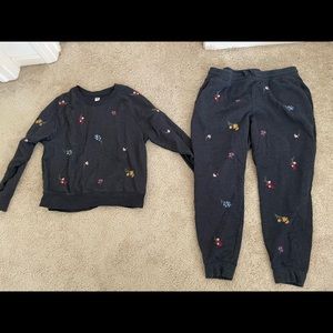 Matching Old Navy Set Flowers